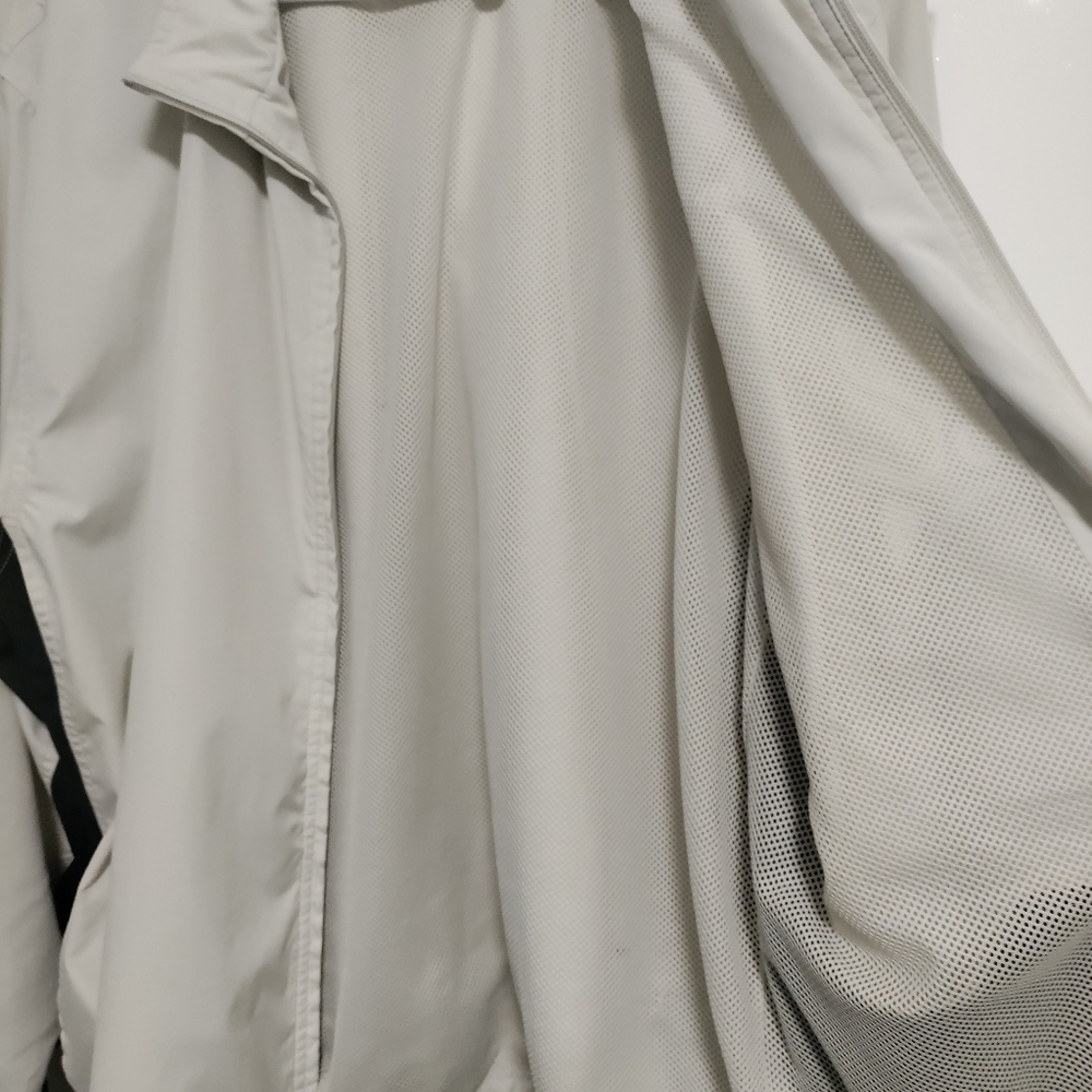 Reebok jacket - Picture 4 of 7